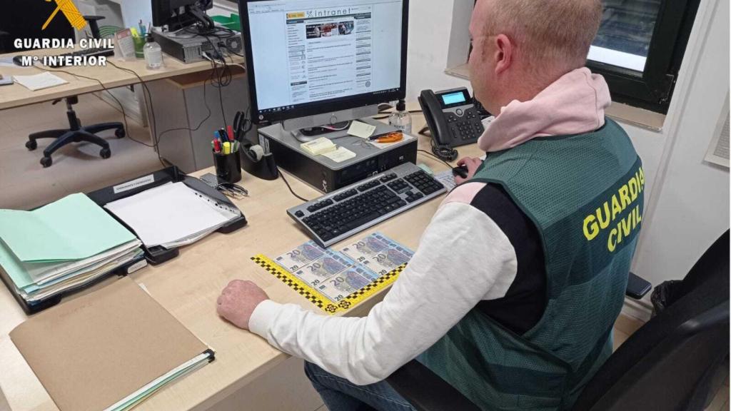 Un agente de la Guardia Civil, en una imagen de archivo.