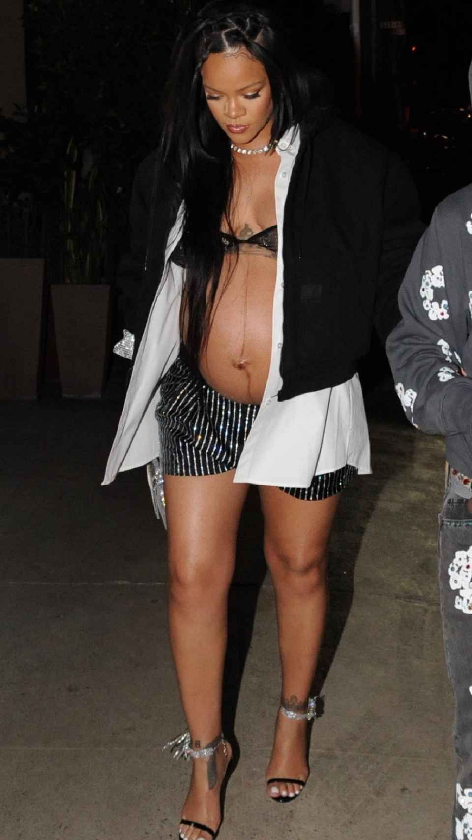 Rihanna, en una de sus últimas imágenes antes de dar a luz.