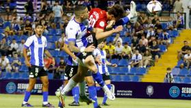 El instante previo al gol de la Unión Adarve.