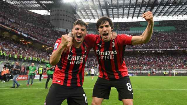 Brahim Díaz celebra una victoria con el AC Milan