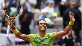 Rafa Nadal, celebrando su primera victoria en Roland Garros 2022