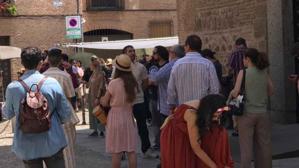 Álex de la Iglesia está rodando en Toledo con Miguel Ángel Silvestre y  Megan Montaner