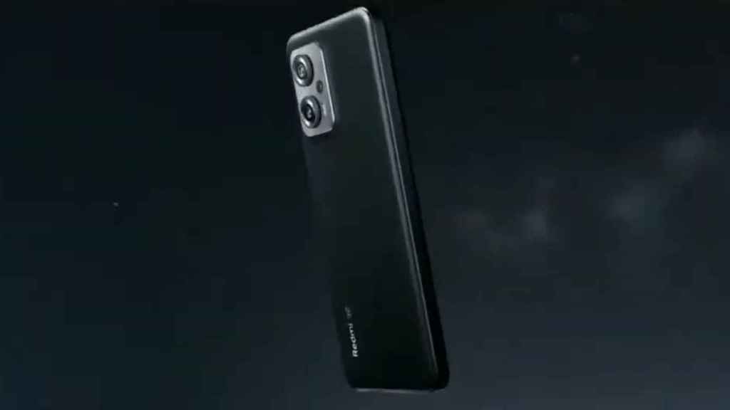 Redmi Note 11T Pro in black
