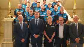 Óscar Puente preside la toma de posesión de 16 nuevos agentes de Policía Municipal.
