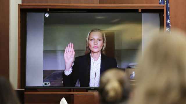 Kate Moss en el juicio que enfrenta a Johnny Depp y a Amber Heard.