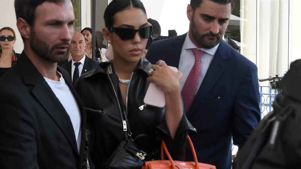 Georgina a su llegada a Cannes.
