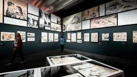 Vista de una de las salas de la exposición 'Cómic. Sueños e historia', en CaixaForum Madrid