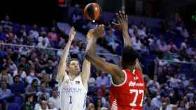 Fabien Causeur, en el Real Madrid de Baloncesto - Baxi Manresa de los playoffs de la ACB