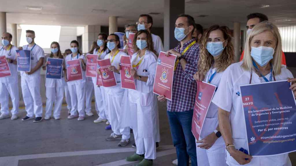 Concentración de los médicos del Servicio de Urgencias y Emergencias de los hospitales de Castilla y León