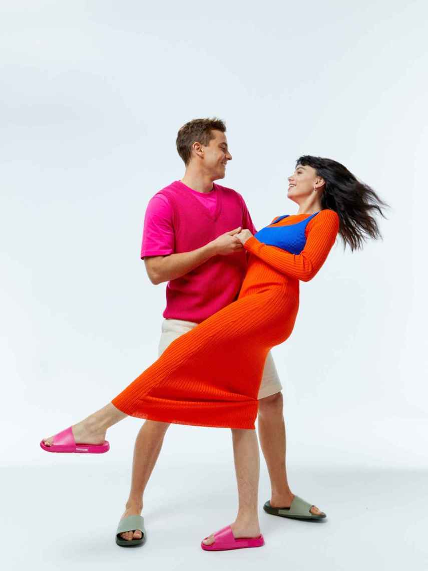 André Lamoglia y Martina Cariddi en una imagen promocional de Havaianas.