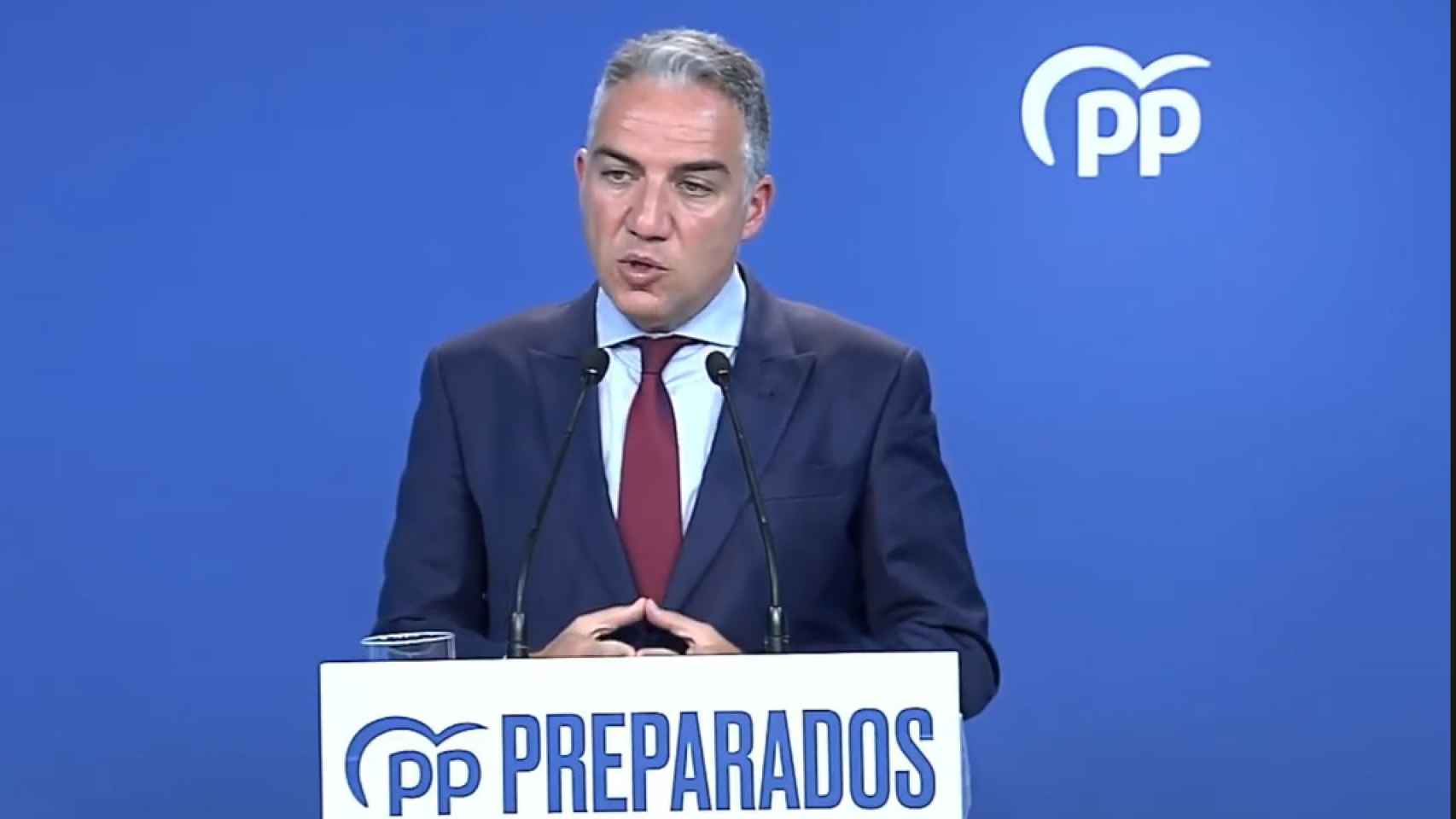 El PP pide a Sánchez que saque a la Corona del debate y se ofrece a negociar el nuevo CNI thumbnail