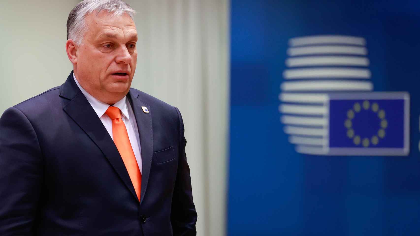 La UE acuerda suavizar el embargo petrolero contra Rusia para sortear el veto de Orbán thumbnail