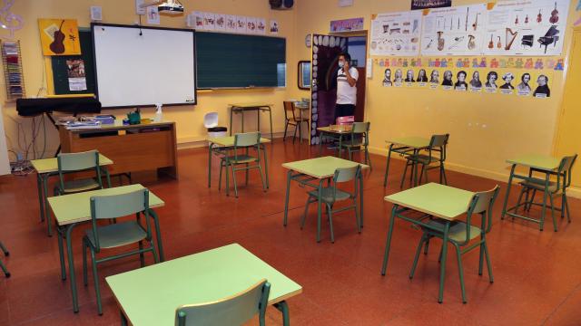 Un aula de un colegio de Palencia en imagen de archivo.