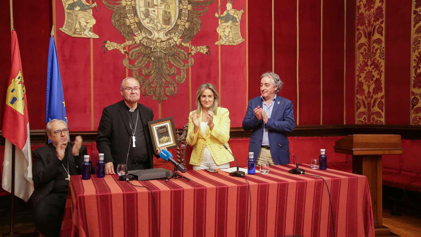 El arzobispo Francisco Cerro Chaves abre los actos previos a la Semana Grande del Corpus de Toledo