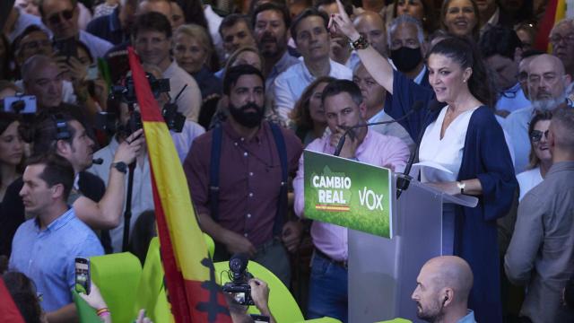 Macarena Olona en el mitin del viernes por la noche en Sevilla.