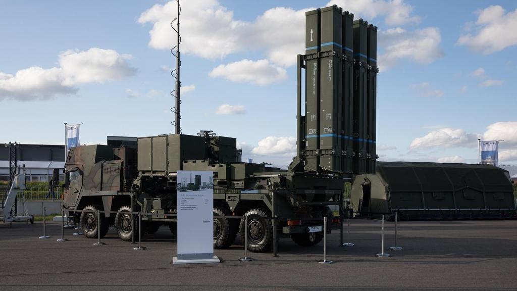 IRIS-T-Launcher