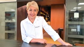 La cocinera Susi Díaz es la más veterana de las reconocidas con una estrella Michelin en Alicante.