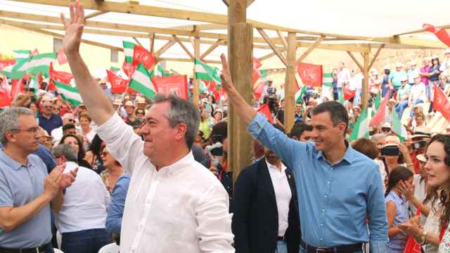 Pedro Sánchez en su primer mitin en campaña electoral para el 19J.