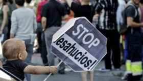 Imagen de archivo de una protesta contra los desahucios.