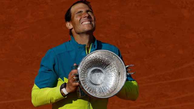 Nadal, con el título de Roland Garros.