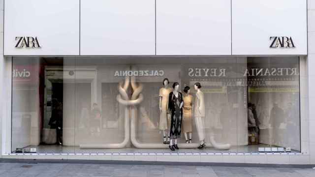Un escaparate una tienda Zara, a 5 de marzo de 2022, en Madrid.