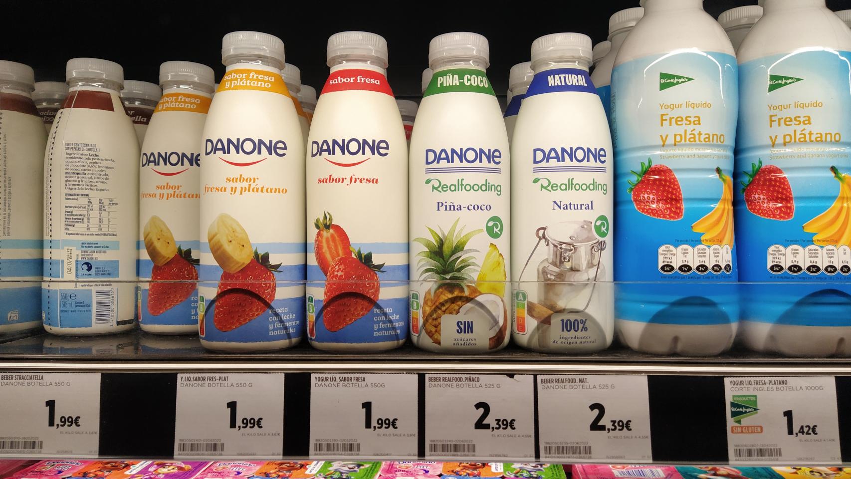 Yogur líquido Realfooding y yogur natural Danone: mismos