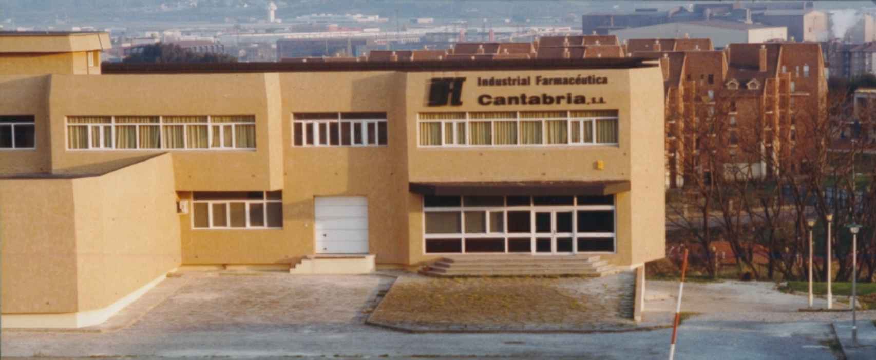 La fábrica de Cantabria en 1989.