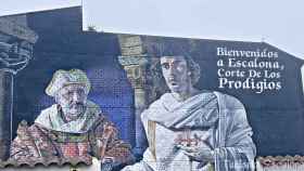 Un mural de grandes dimensiones recientemente pintado con motivos medievales en Escalona. Foto: Turismo Escalona.