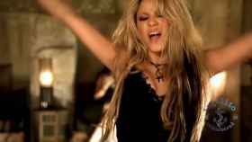 Shakira en el vídeo de 'Te aviso, te anuncio', su canción y profecía autocumplida.