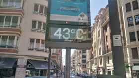 Un termómetro en Bilbao marca 43 grados. Foto: Europa Press.