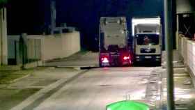 El detenido está acusado de robar más de dos mil litros de carburante de diferentes vehículos en la Comunidad Valenciana.