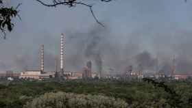 Rusia ha atacado este domingo la planta de Azot, en Lisichansk.