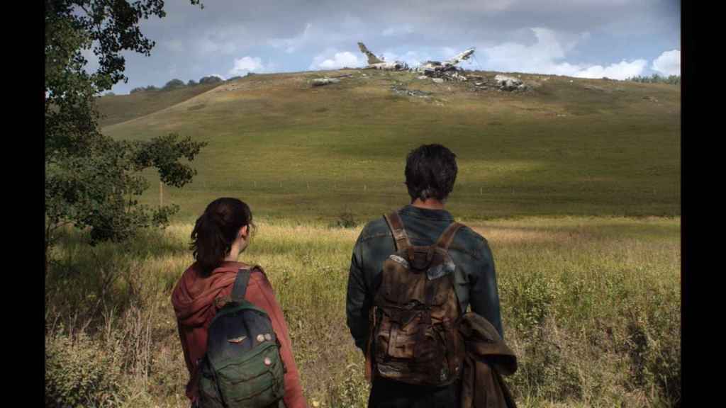 Bella Ramsey y Pedro Pascal en una imagen de la serie 'The Last of Us'.
