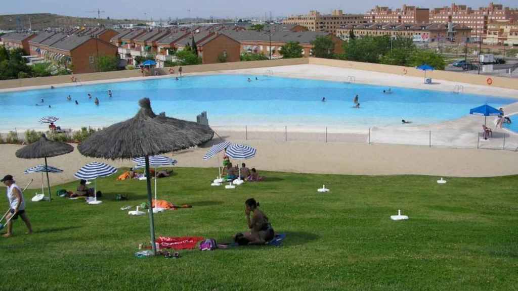 Interconectar Ceder educador Las cinco mejores piscinas municipales de Madrid para este verano: cuánto  cuestan y dónde están