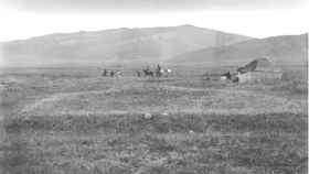 Excavaciones en la necrópolis de Kara Djigach en agosto de 1886. Foto: A.S. Leybin