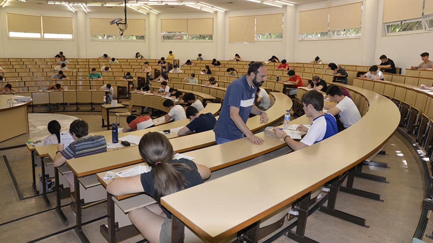 Las Notas De La EvAU En Castilla La Mancha Terminan Siendo Similares A 