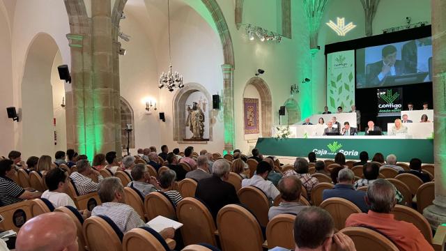 Imagen de la asamblea de Caja Rural de Soria.