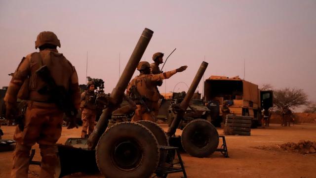 Soldados franceses de la operación Barkhane, antes de su salida de Mali.