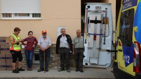 Evacuación de vecinos por el incendio en la Sierra de la Culebra (Zamora)