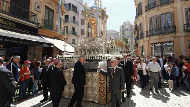 La procesión del Corpus por las calles de Málaga.