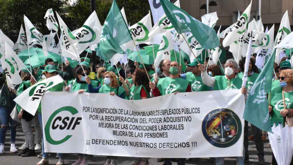 Imagen de la manifestación de hoy frente a la Delegación del Gobierno de Valladolid