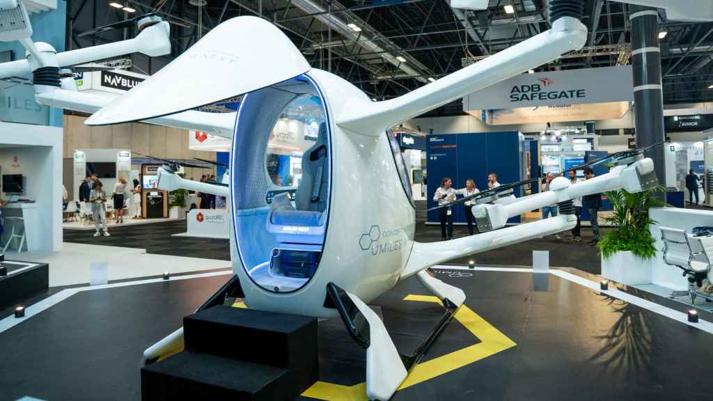 The flying taxi can travel 15 kilometers in 15 minutes.