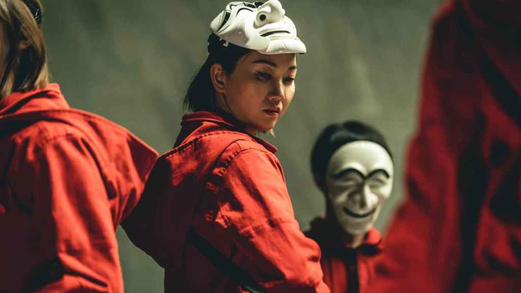 Jang Yoon-ju como Nairobi en 'La casa de papel: Corea'.