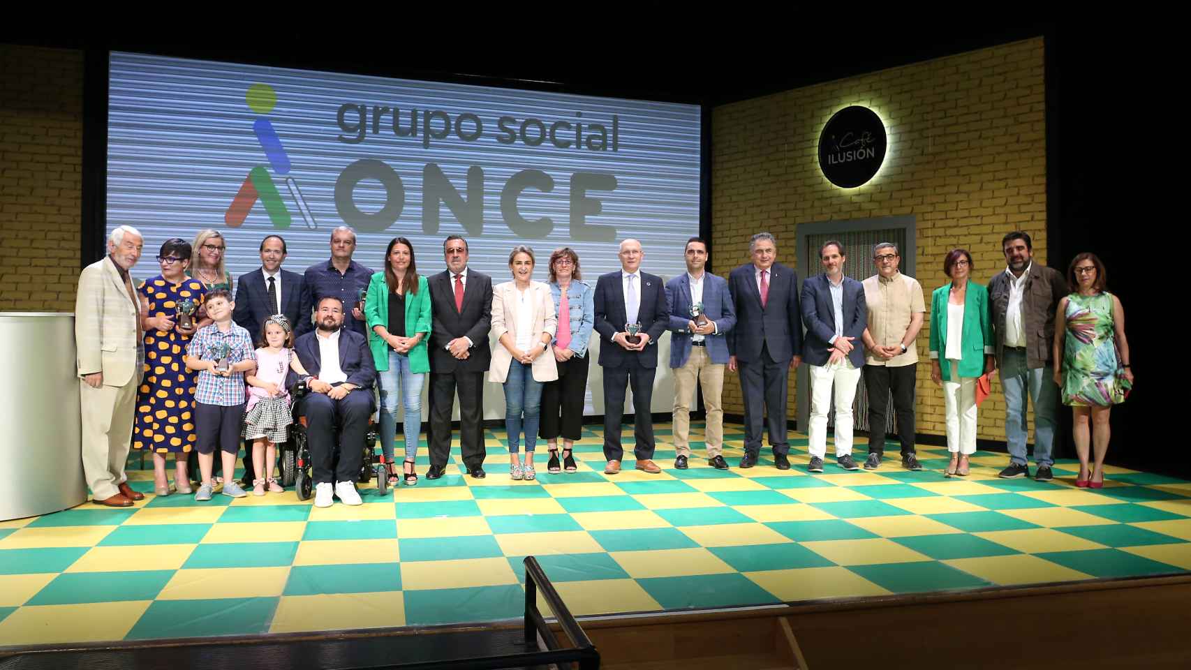 Las imágenes de la gala de los Premios Solidarios ONCE en Toledo: Ramón García, entre los premiados