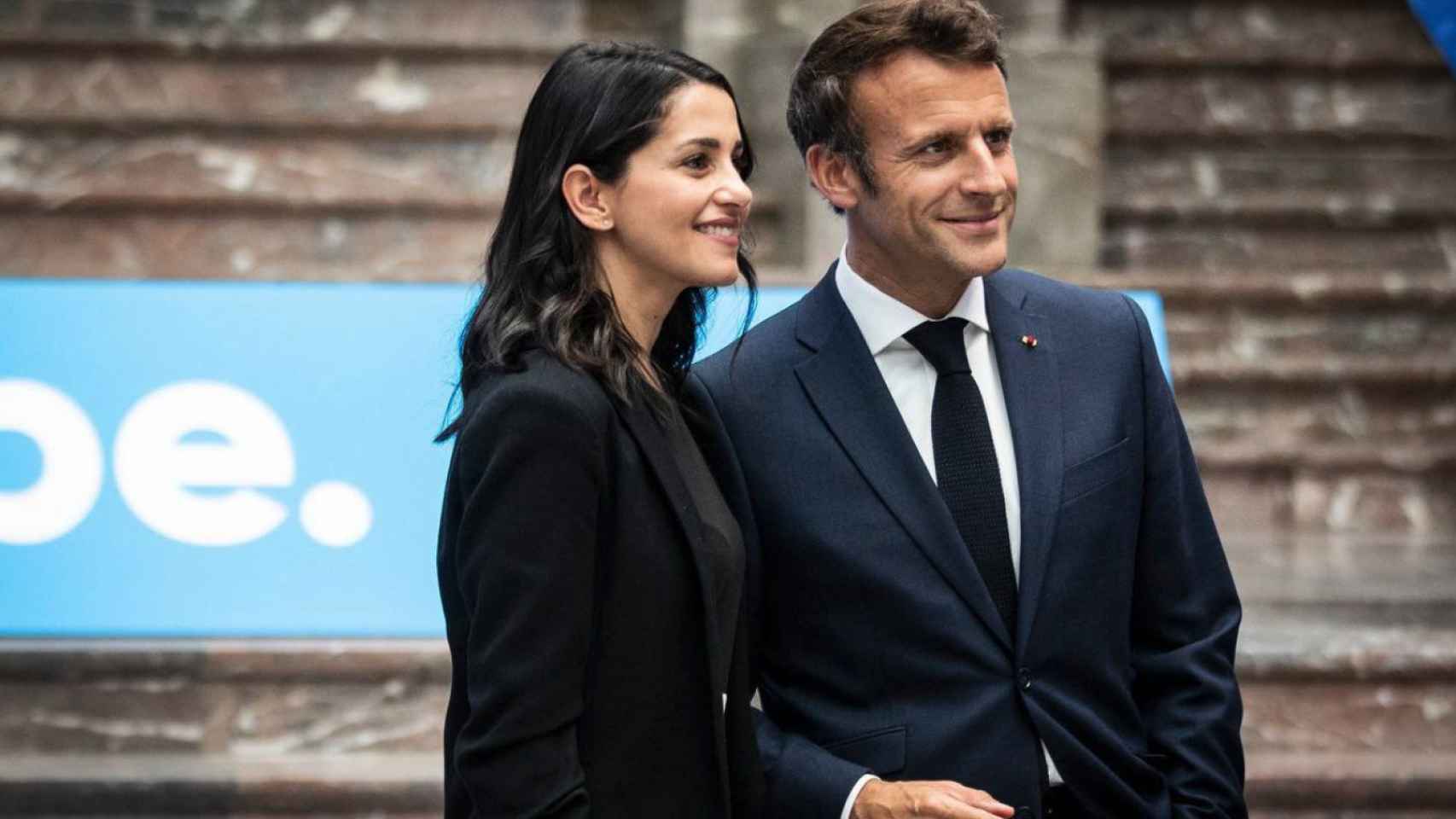 La líder de Ciudadanos, Inés Arrimadas, y el presidente de Francia, Emmanuel Macron, este jueves en Bruselas.