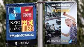 Carteles en Madrid que anuncian la Cumbre de la OTAN de los días 29 y 30 de junio.
