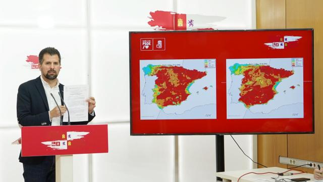 El secretario general del PSCyL, Luis Tudanca, durante la rueda de prensa de este lunes.