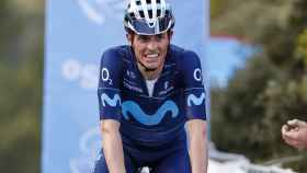 Enric Mas al finalizar una etapa de la Vuelta a la Comunidad Valenciana 2022
