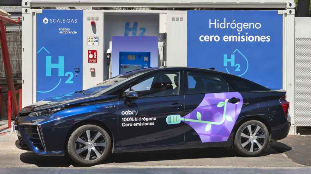 El Toyota Mirai que utiliza Cabify como el primer VTC de hidrógeno en España.