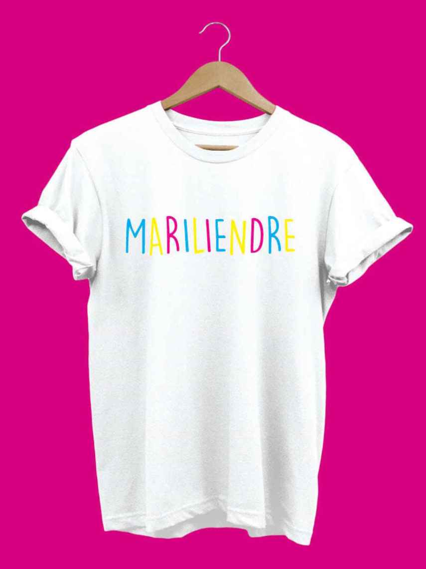 Detalles de la camiseta que lució Irene Montero.